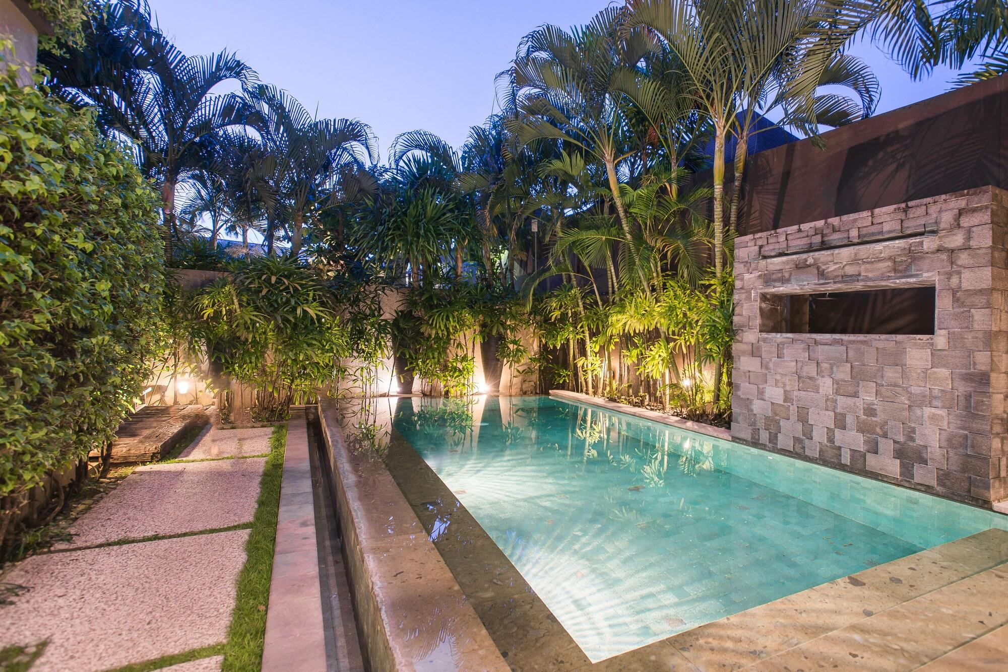 סמיניאק Cicada Luxury Townhouses מראה חיצוני תמונה