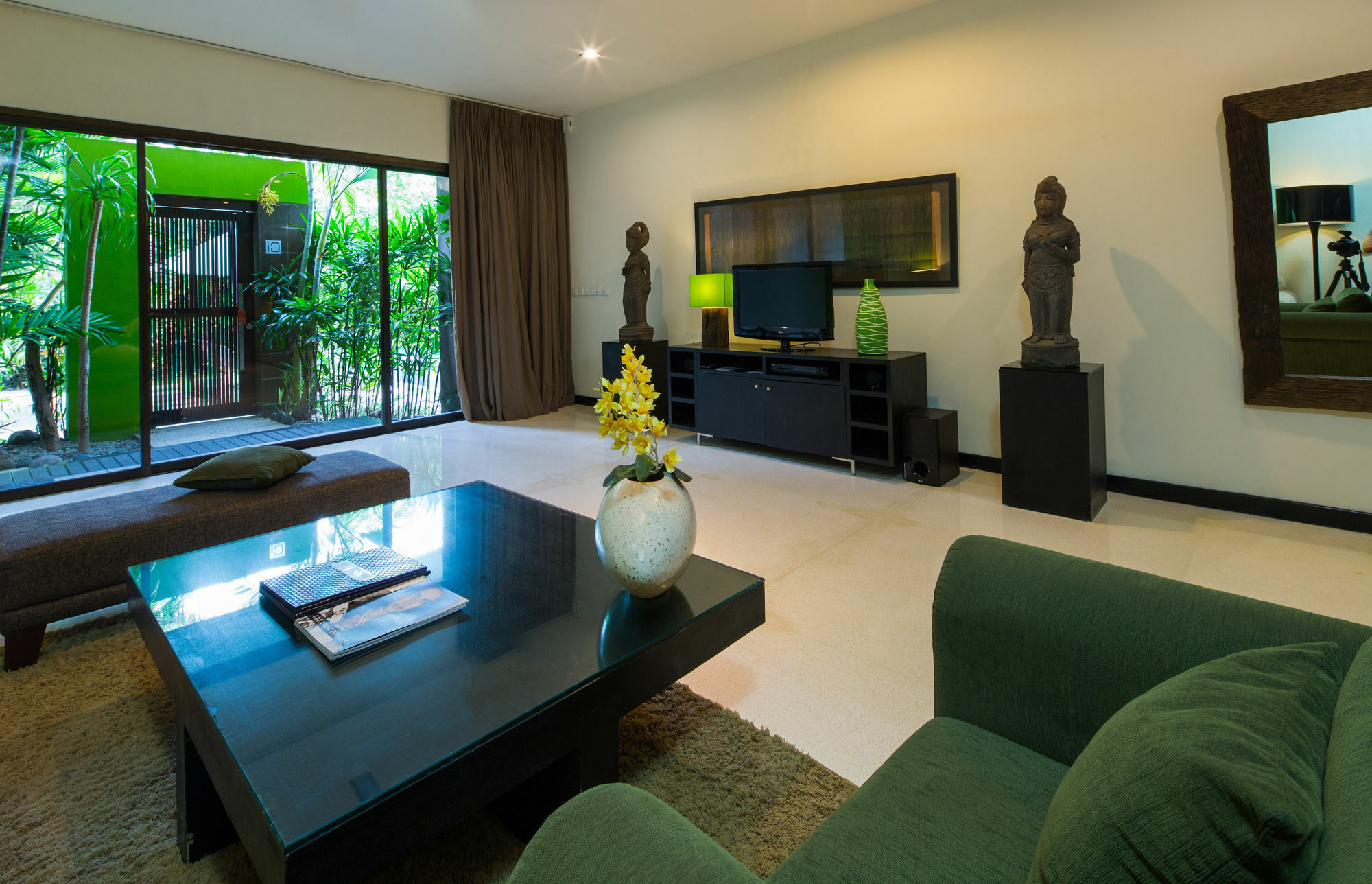 סמיניאק Cicada Luxury Townhouses מראה חיצוני תמונה